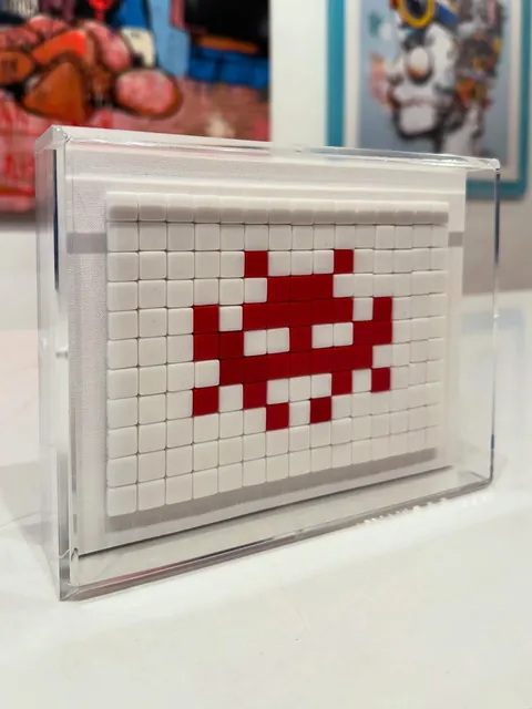 Invader, Invasion Kit 13, in a Frame Chicago frame.